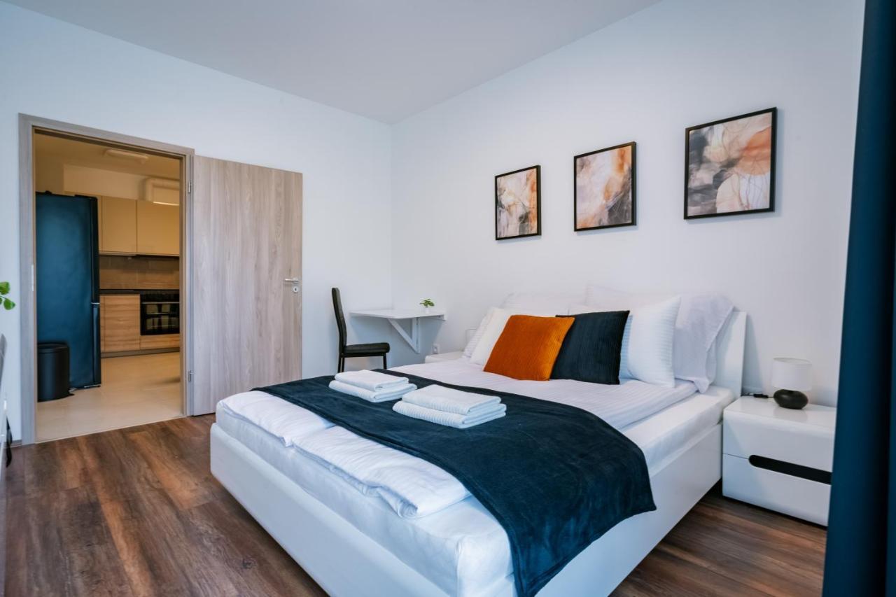 Fox Premium Apartment & Free Private Parking Budapest Luaran gambar