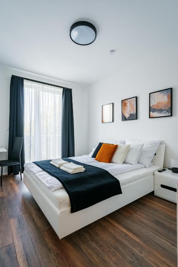 Fox Premium Apartment & Free Private Parking Budapest Luaran gambar